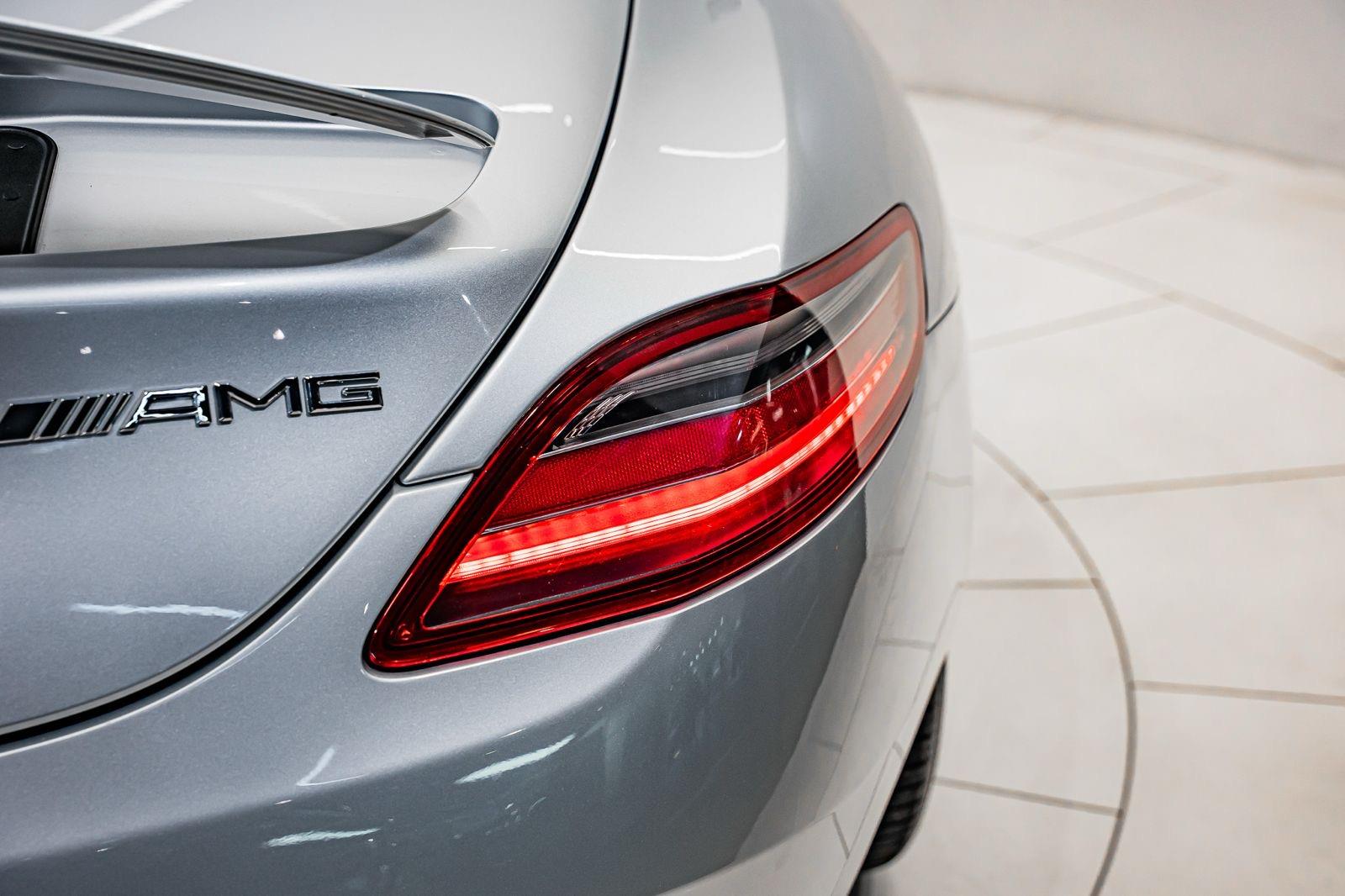 2013 Mercedes-Benz SLS AMG Coupe, photo 11 of 29