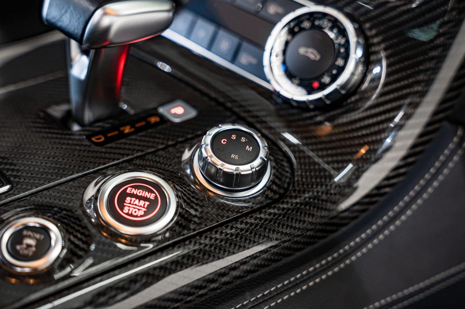 2013 Mercedes-Benz SLS AMG Coupe, photo 12 of 29