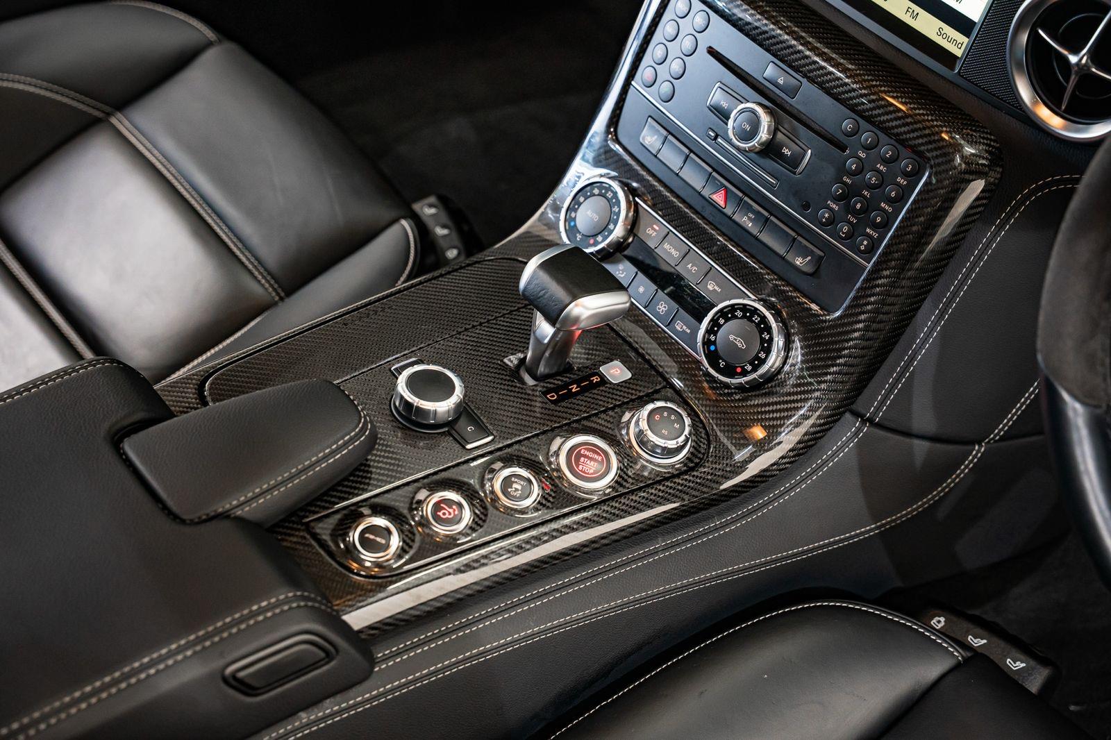 2013 Mercedes-Benz SLS AMG Coupe, photo 15 of 29