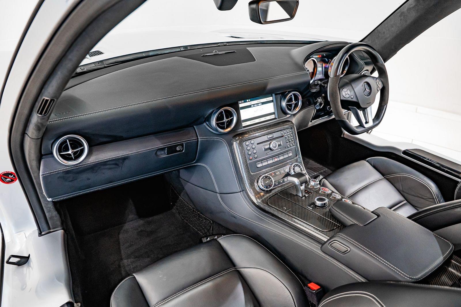 2013 Mercedes-Benz SLS AMG Coupe, photo 20 of 29