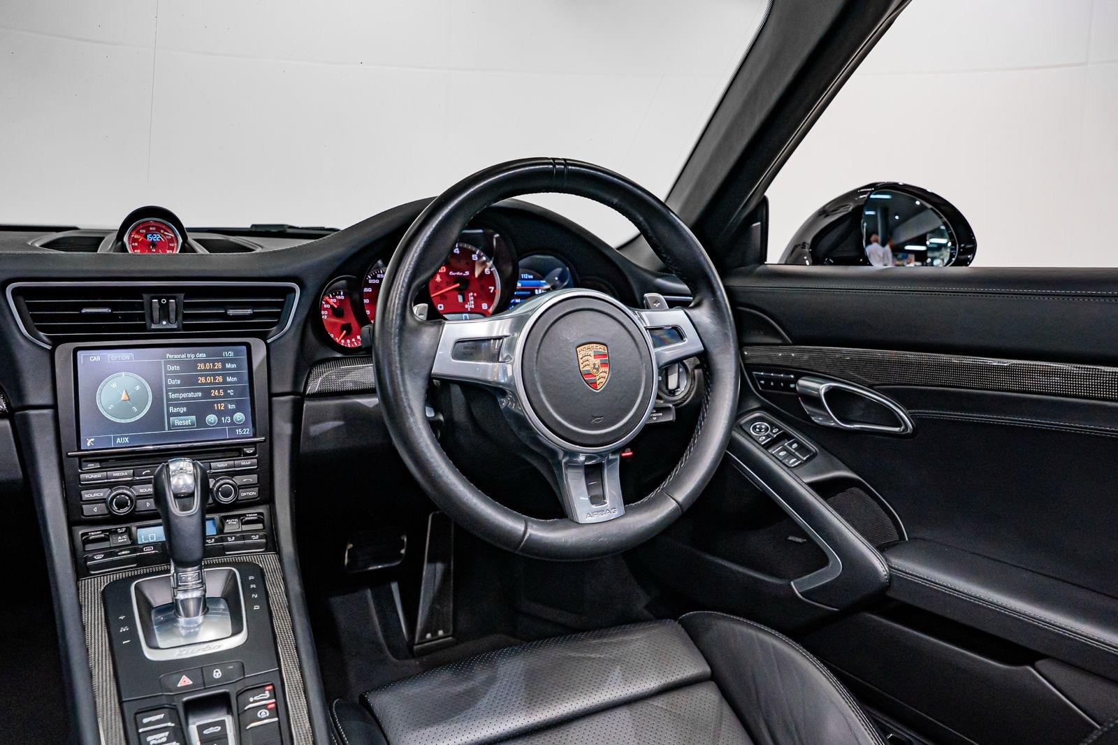 2015 Porsche 911 Turbo S Cabriolet, photo 15 of 23