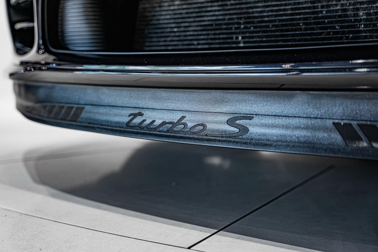 2015 Porsche 911 Turbo S Cabriolet, photo 18 of 23