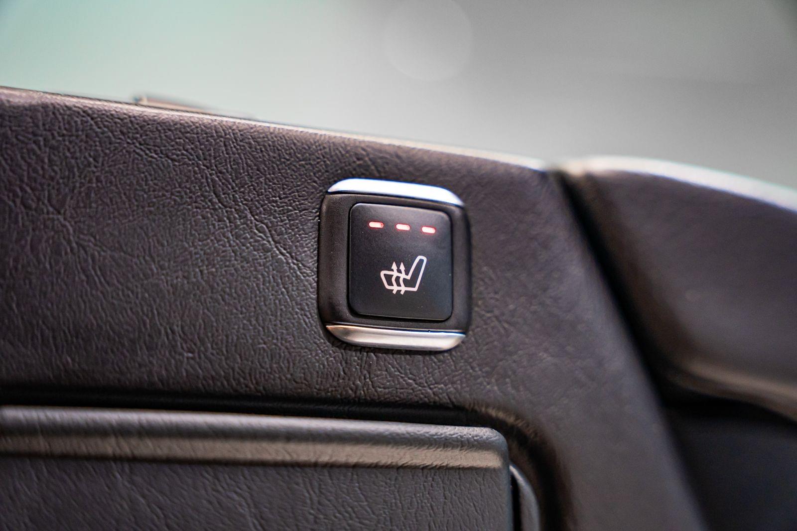 2016 Mercedes-Benz G-Class G350d, photo 16 of 36