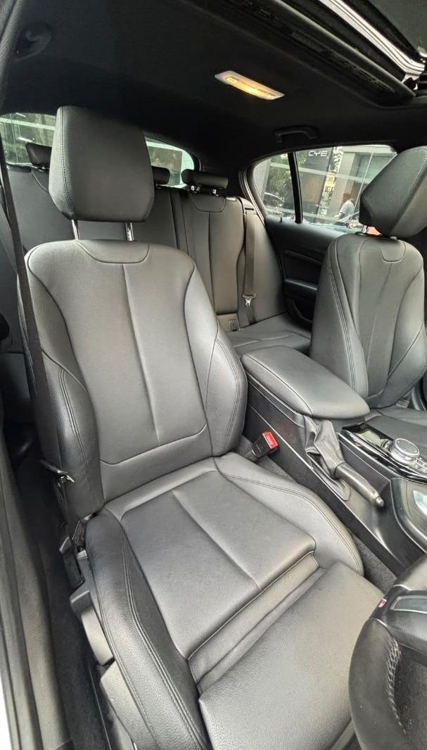 2017 BMW 1 Series M140i 5-Door Sports-Auto, photo 6 of 13