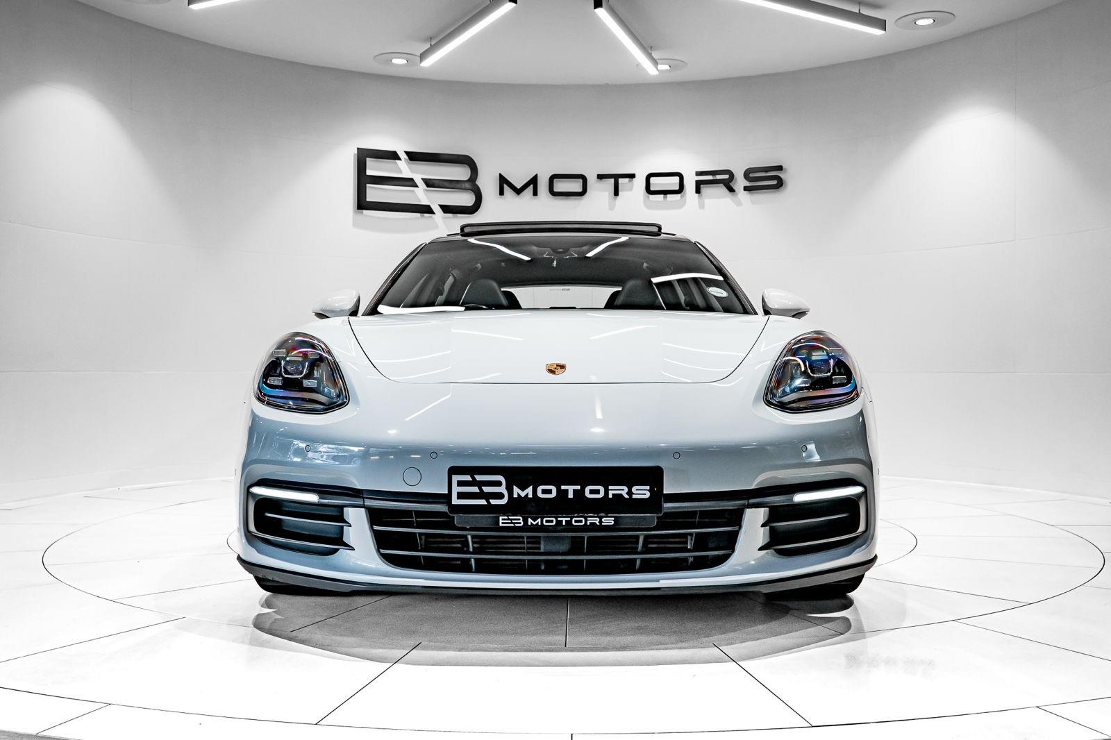 2018 Porsche Panamera 4 Sport Turismo, photo 2 of 20