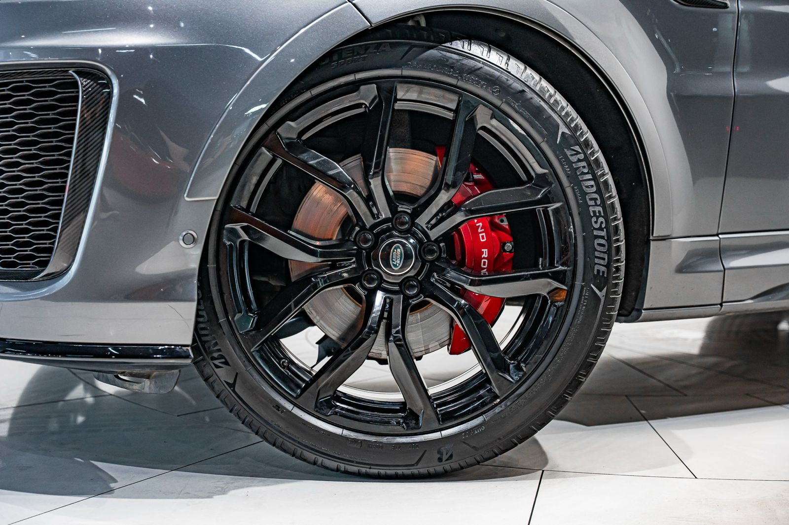 2019 Land Rover Range Rover Sport SVR Carbon Edition, photo 7 of 37