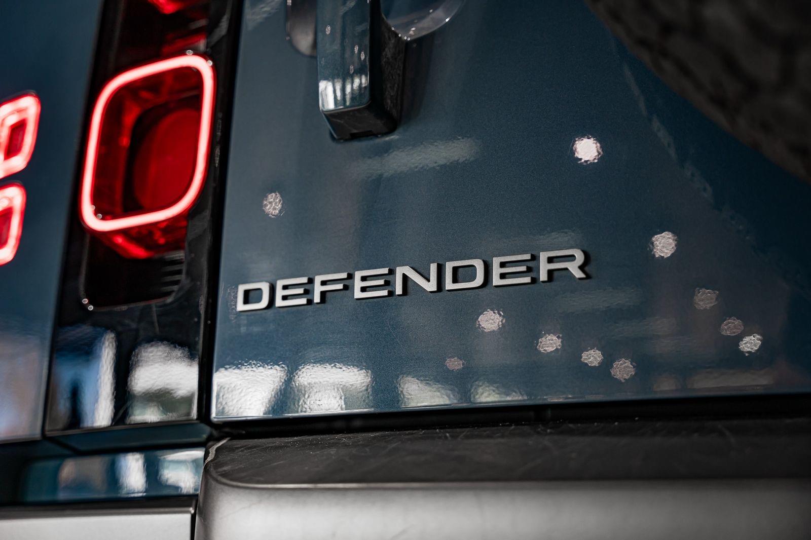 2021 Land Rover Defender 110 D240 X-Dynamic SE, photo 17 of 17