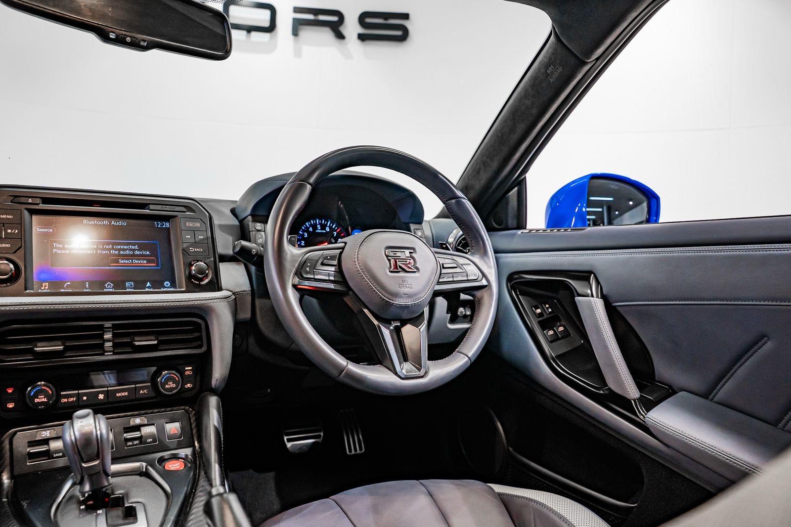 2021 Nissan GT-R 50th Anniversary Edition, photo 26 of 43