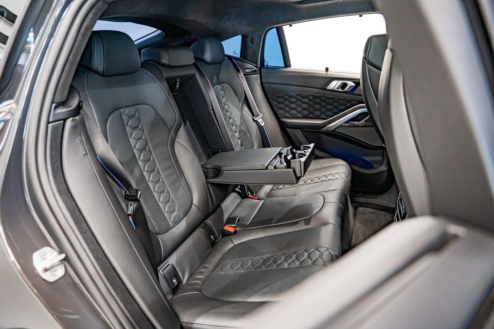 2022 BMW X6 M, photo 10 of 27