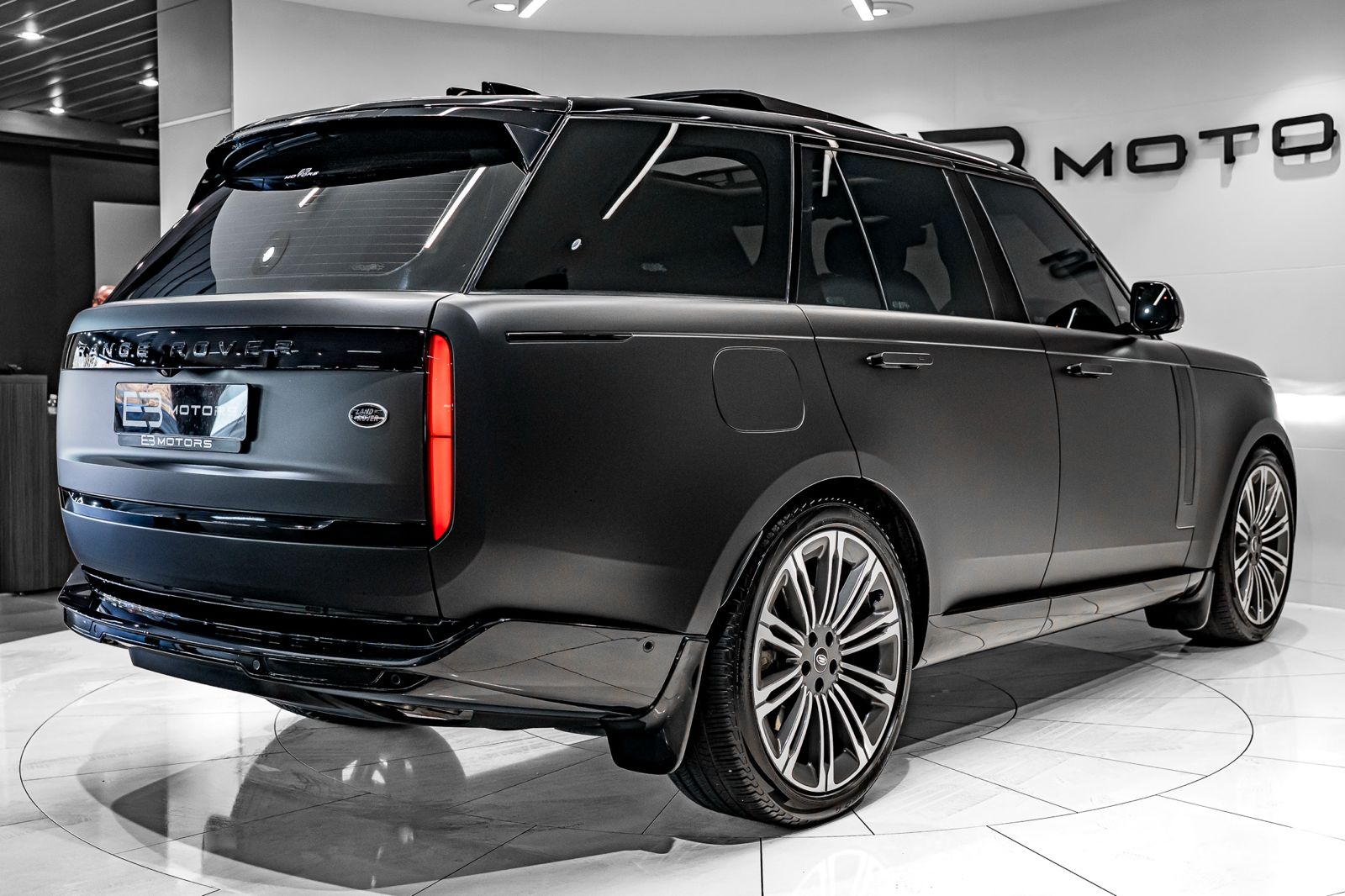 2022 Land Rover Range Rover P530 HSE, photo 6 of 24