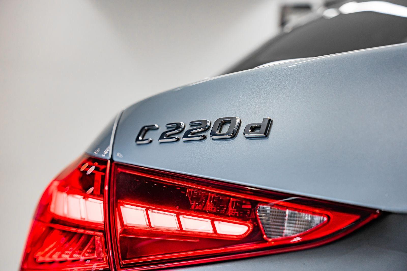 2022 Mercedes-Benz C-Class C220d AMG Line, photo 24 of 41