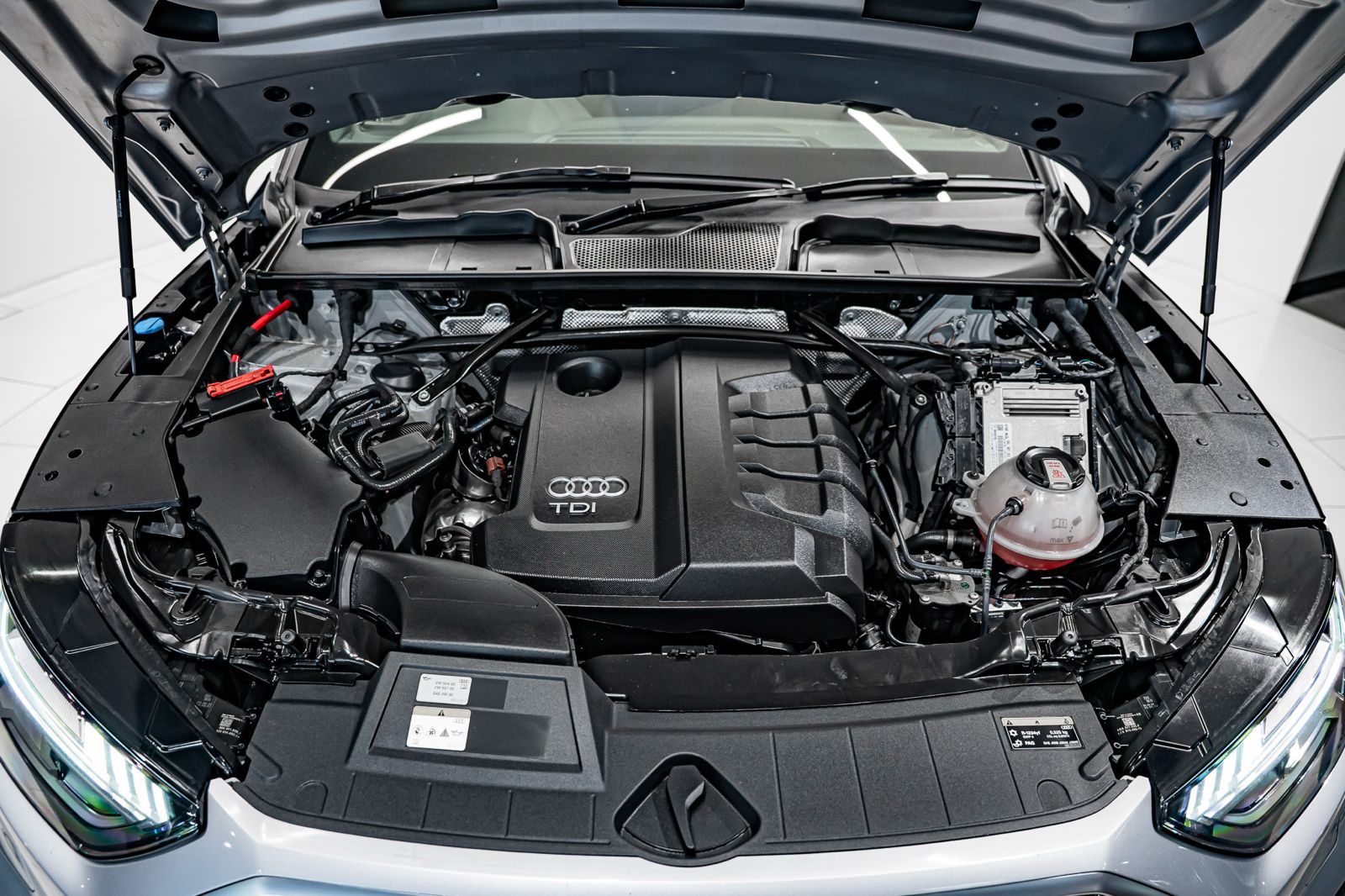2023 Audi Q5 40TDI Quattro Advanced, photo 9 of 24