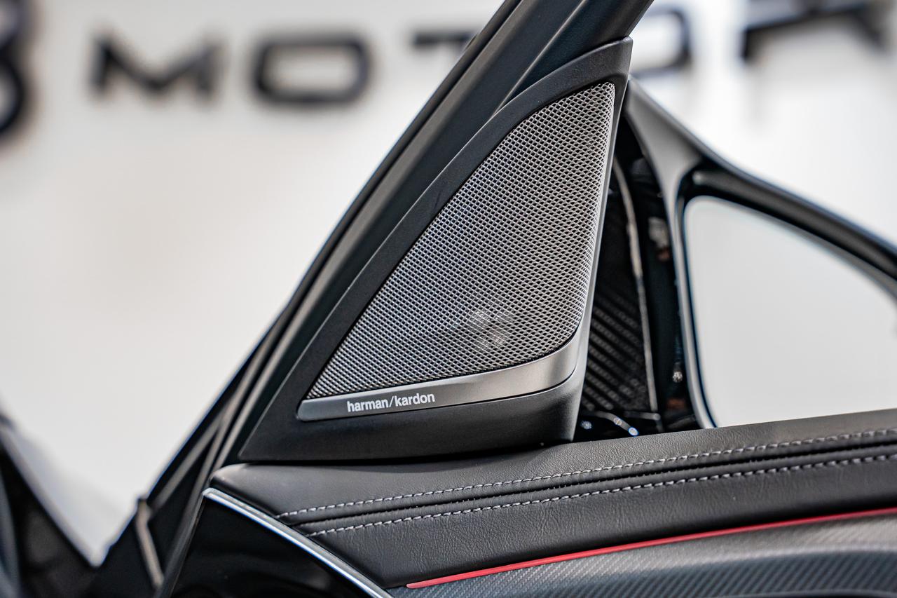 2023 BMW M5 CS, photo 10 of 46