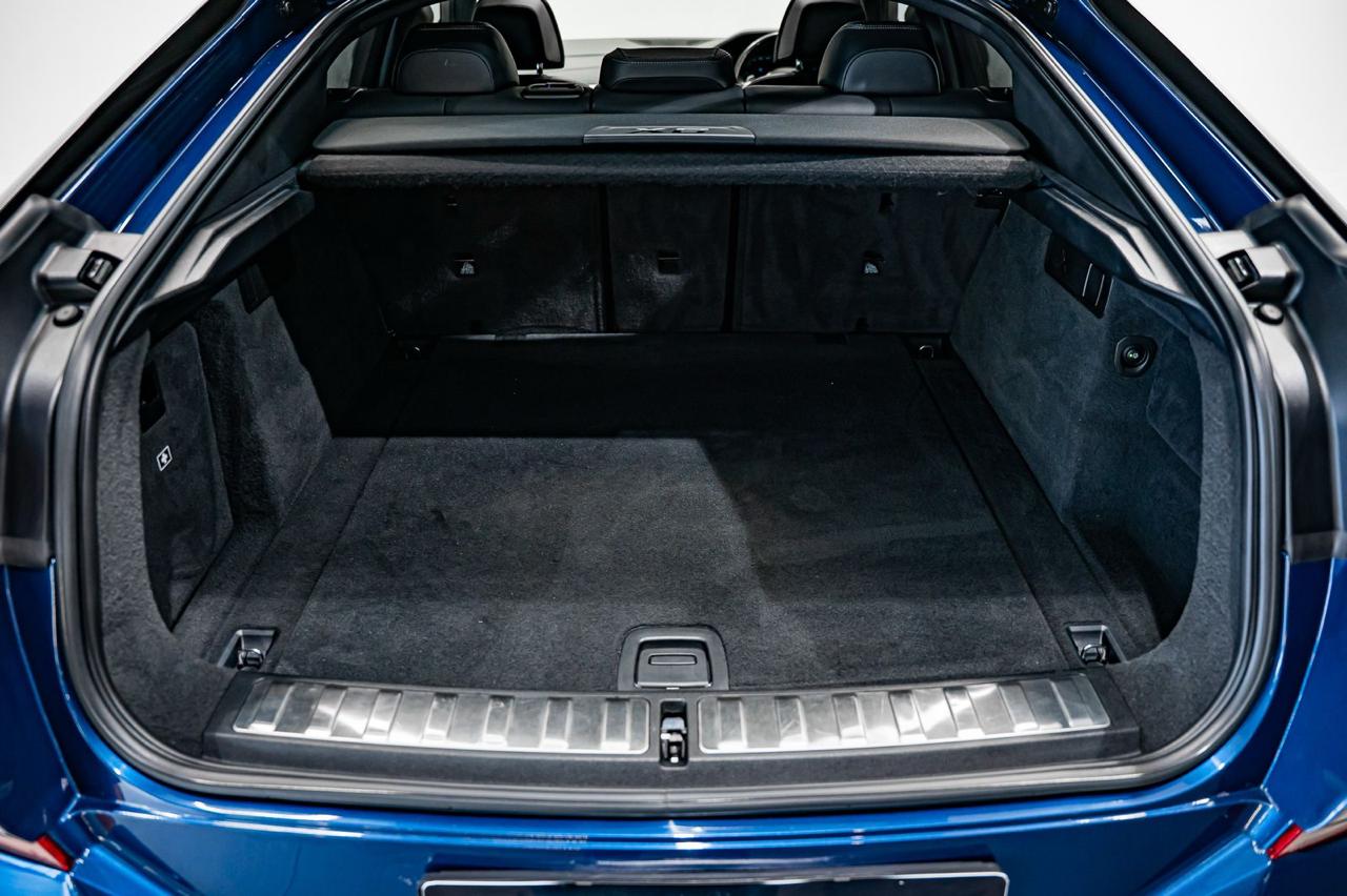 2023 BMW X6 M50d, photo 10 of 39