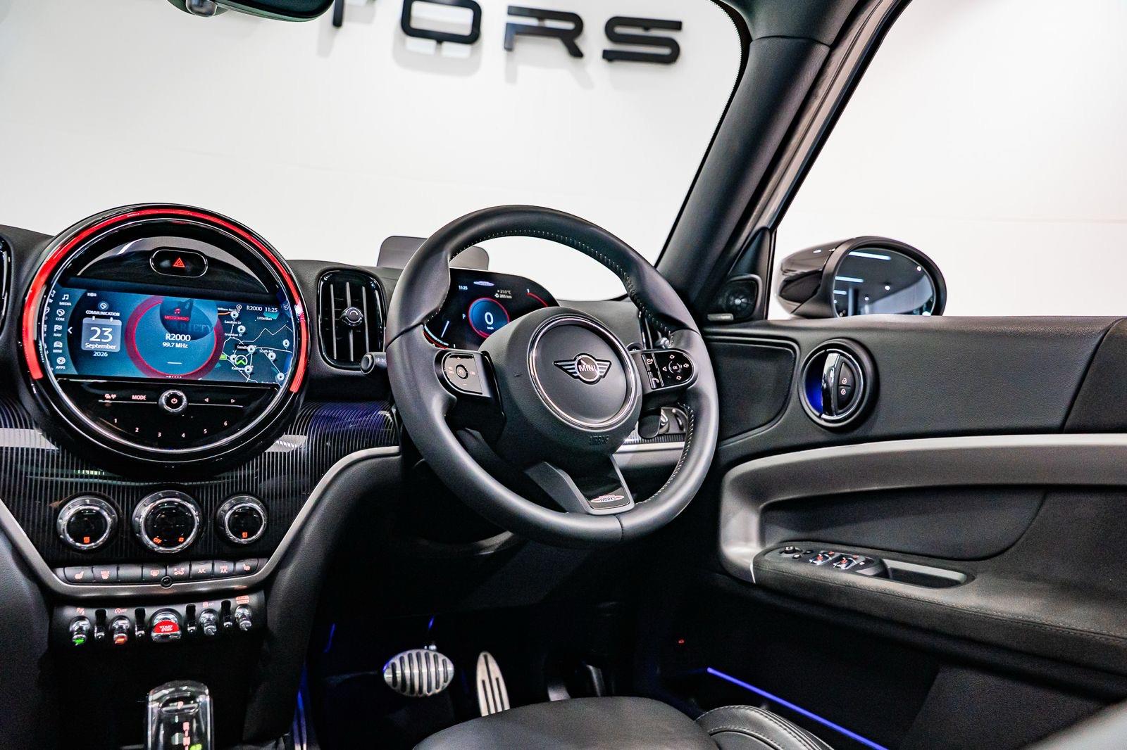 2023 MINI Countryman John Cooper Works All4, photo 8 of 26