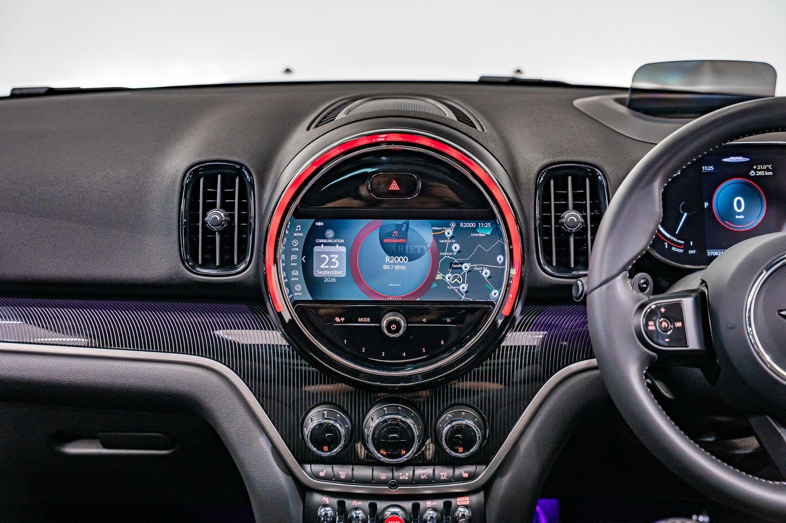 2023 MINI Countryman John Cooper Works All4, photo 9 of 26