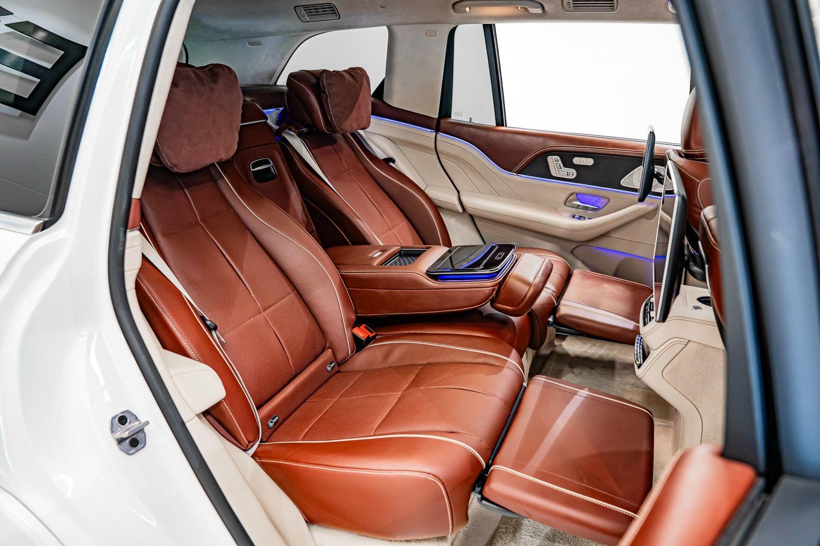2024 Mercedes-Maybach GLS GLS600, photo 12 of 30