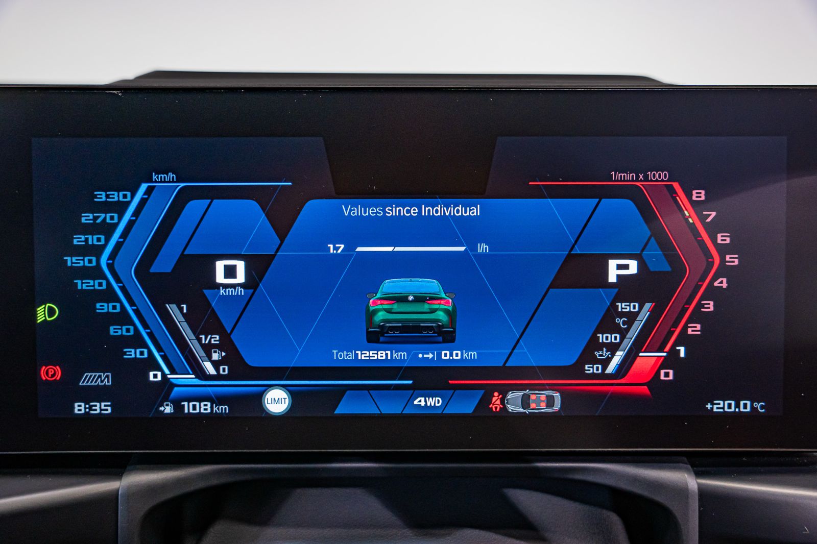 2025 BMW M4 CS, photo 22 of 30