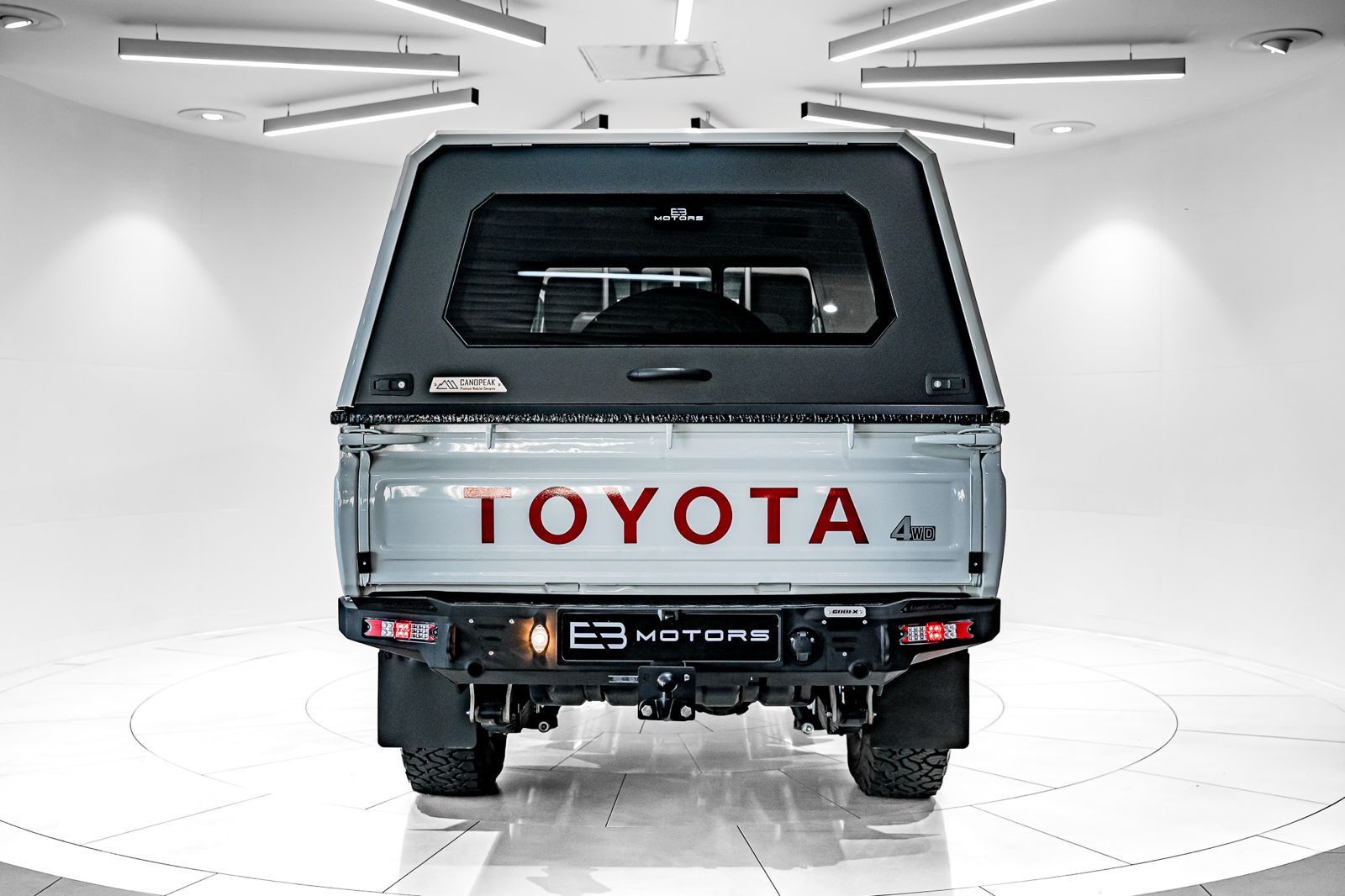 2025 Toyota Land Cruiser 79 2.8GD-6 Double Cab, photo 4 of 22