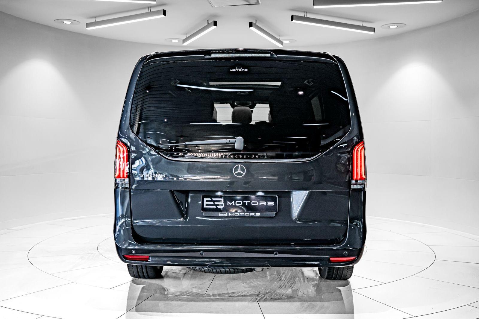 2026 Mercedes-Benz V-Class V300d Exclusive, photo 17 of 27
