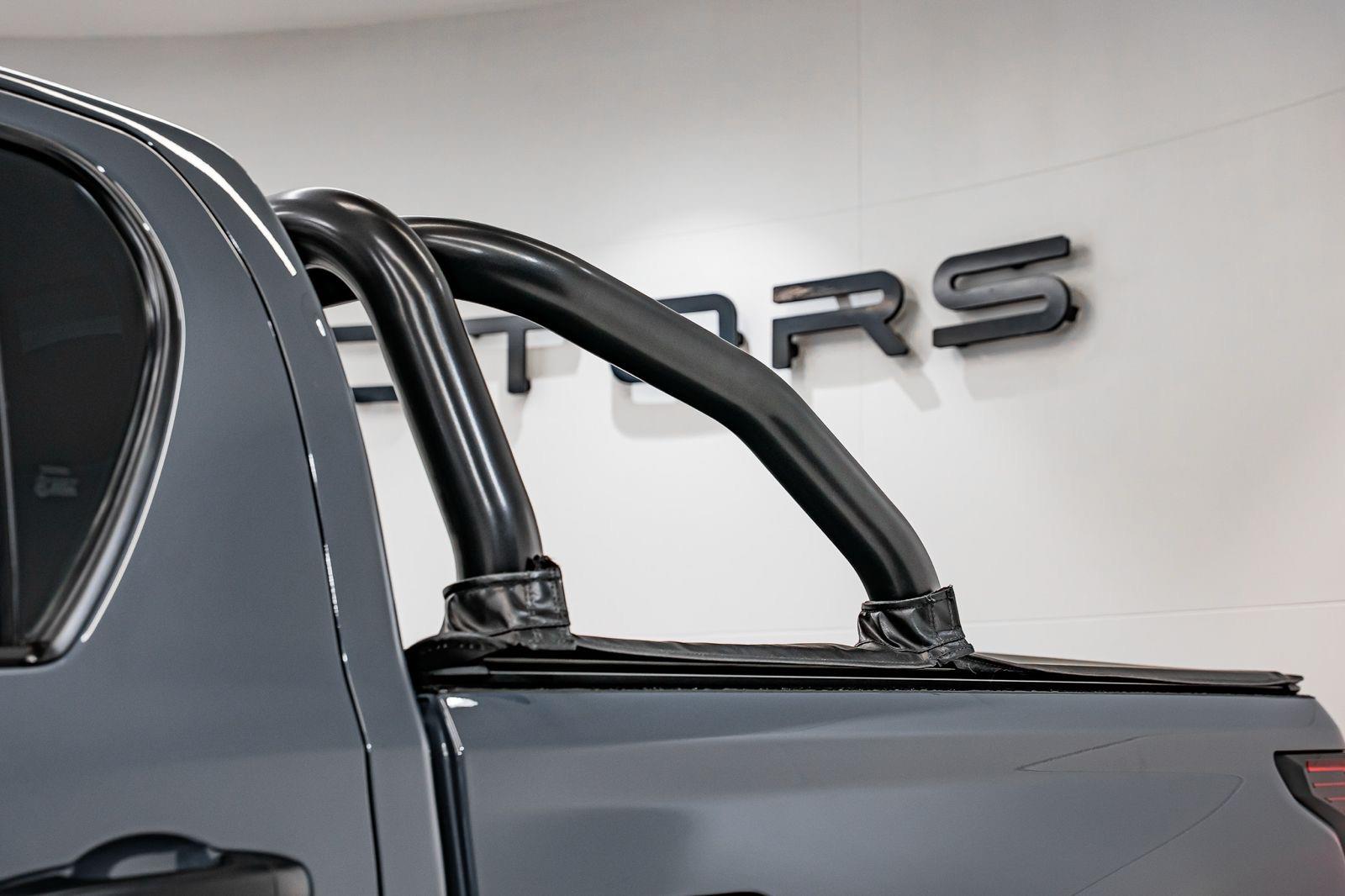 2026 Toyota Hilux 2.8GD-6 Double Cab SRX 4x4, photo 3 of 22