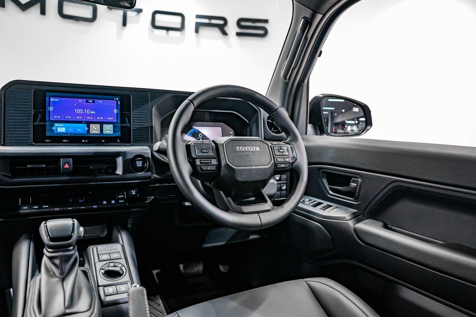 2026 Toyota Land Cruiser FJ 2.7 4x4 GX, photo 11 of 21